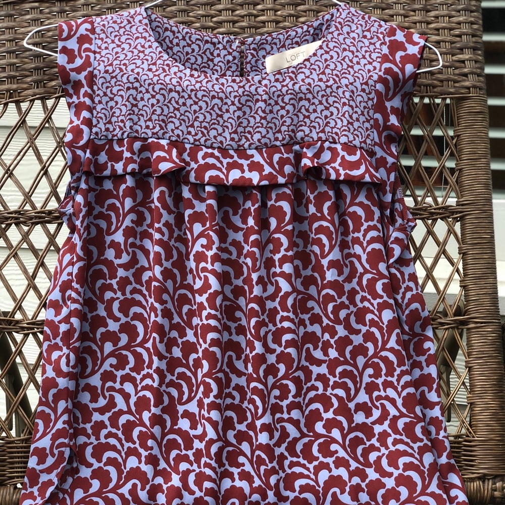 Loft sleeveless top XS